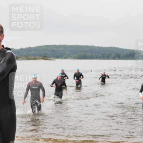 23.06.2024 - Viking Triathlon MichiJ http://msf.ph/oto/6344344 23.06.2024 10:35:01 Schwimmen 218, 242, 299, 311, 470, 541 meine-sportfotos.de