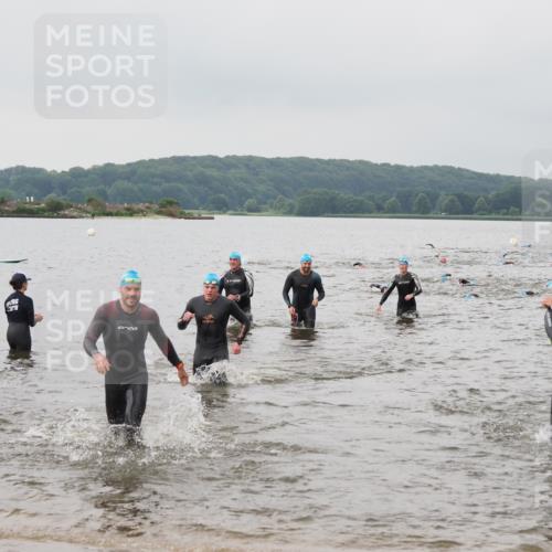 23.06.2024 - Viking Triathlon MichiJ http://msf.ph/oto/6344346 23.06.2024 10:35:02 Schwimmen 218, 242, 299, 311, 470, 541 meine-sportfotos.de