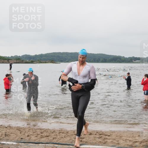 23.06.2024 - Viking Triathlon MichiJ http://msf.ph/oto/6344360 23.06.2024 10:35:06 Schwimmen 101, 218, 242, 299, 454, 541 meine-sportfotos.de