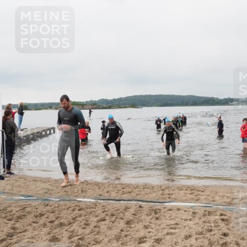 23.06.2024 - Viking Triathlon MichiJ http://msf.ph/oto/6344376 23.06.2024 10:35:14 Schwimmen 101, 104, 120, 218, 454 meine-sportfotos.de