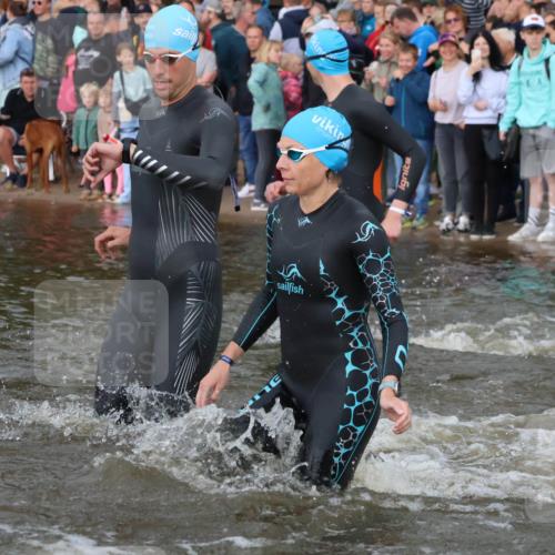 23.06.2024 - Viking Triathlon H.Heesch http://msf.ph/oto/6344379 23.06.2024 10:05:59 Schwimmen 46, 150, 151, 172, 236, 249, 271, 313, 329, 370, 392, 417, 431, 433, 473, 501, 514, 652 meine-sportfotos.de