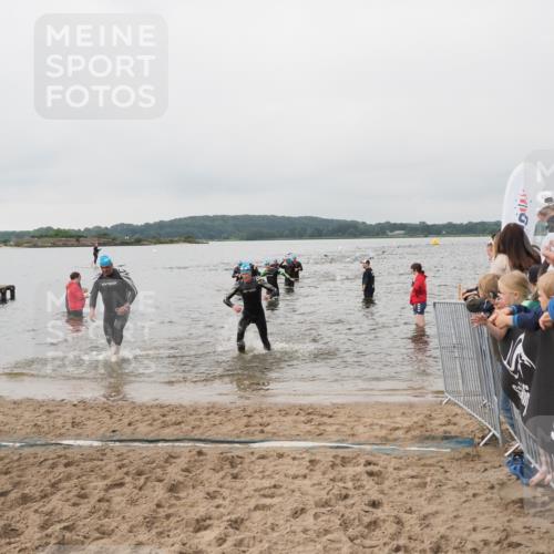 23.06.2024 - Viking Triathlon MichiJ http://msf.ph/oto/6344381 23.06.2024 10:35:15 Schwimmen 101, 104, 120, 218, 454 meine-sportfotos.de