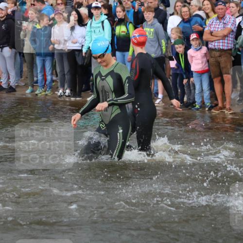 23.06.2024 - Viking Triathlon H.Heesch http://msf.ph/oto/6344383 23.06.2024 10:06:00 Schwimmen 46, 151, 236, 249, 271, 313, 329, 370, 392, 417, 433, 473, 501, 652 meine-sportfotos.de