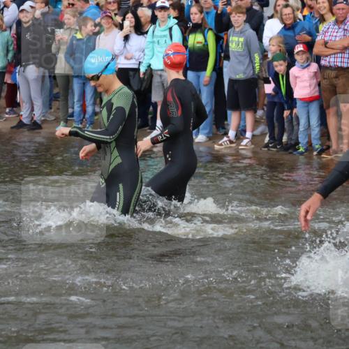 23.06.2024 - Viking Triathlon H.Heesch http://msf.ph/oto/6344386 23.06.2024 10:06:00 Schwimmen 46, 151, 236, 249, 271, 313, 329, 370, 392, 417, 433, 473, 501, 652 meine-sportfotos.de