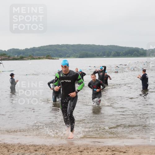 23.06.2024 - Viking Triathlon MichiJ http://msf.ph/oto/6344406 23.06.2024 10:35:23 Schwimmen 104, 120, 226, 520, 533 meine-sportfotos.de