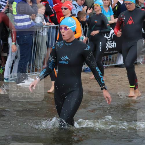 23.06.2024 - Viking Triathlon H.Heesch http://msf.ph/oto/6344410 23.06.2024 10:06:05 Schwimmen 44, 46, 60, 155, 236, 258, 313, 370, 417, 433, 473, 481, 651, 652 meine-sportfotos.de