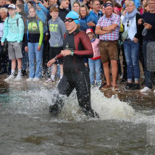 23.06.2024 - Viking Triathlon H.Heesch http://msf.ph/oto/6344414 23.06.2024 10:06:07 Schwimmen 21, 44, 46, 60, 112, 139, 155, 236, 258, 313, 320, 334, 417, 433, 440, 473, 481, 651 meine-sportfotos.de