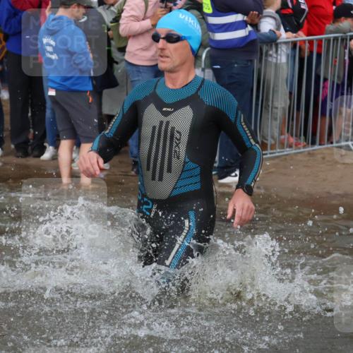 23.06.2024 - Viking Triathlon H.Heesch http://msf.ph/oto/6344424 23.06.2024 10:06:09 Schwimmen 21, 44, 60, 112, 139, 155, 236, 258, 313, 320, 334, 417, 440, 473, 481, 651 meine-sportfotos.de