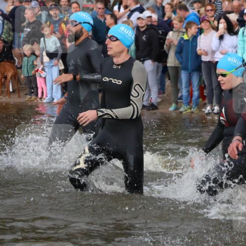 23.06.2024 - Viking Triathlon H.Heesch http://msf.ph/oto/6344472 23.06.2024 10:06:20 Schwimmen 55, 59, 141, 217, 228, 267, 284, 371, 505, 508, 511, 538 meine-sportfotos.de