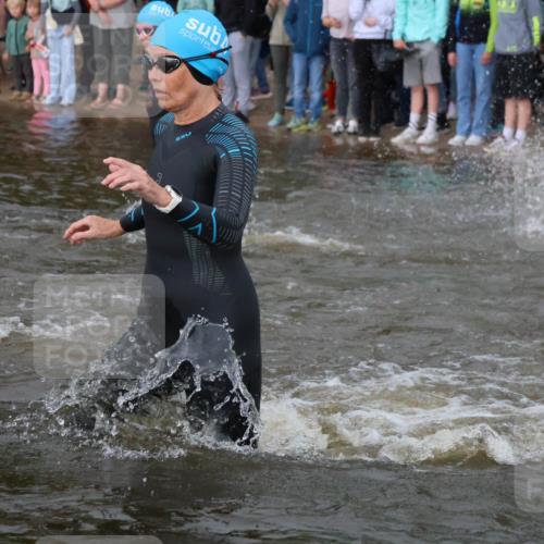 23.06.2024 - Viking Triathlon H.Heesch http://msf.ph/oto/6344479 23.06.2024 10:06:22 Schwimmen 18, 55, 59, 113, 141, 176, 217, 228, 267, 284, 307, 371, 505, 508, 511, 515, 538, 644 meine-sportfotos.de