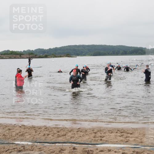 23.06.2024 - Viking Triathlon MichiJ http://msf.ph/oto/6344481 23.06.2024 10:35:39 Schwimmen 105, 129, 262, 363, 468, 603 meine-sportfotos.de