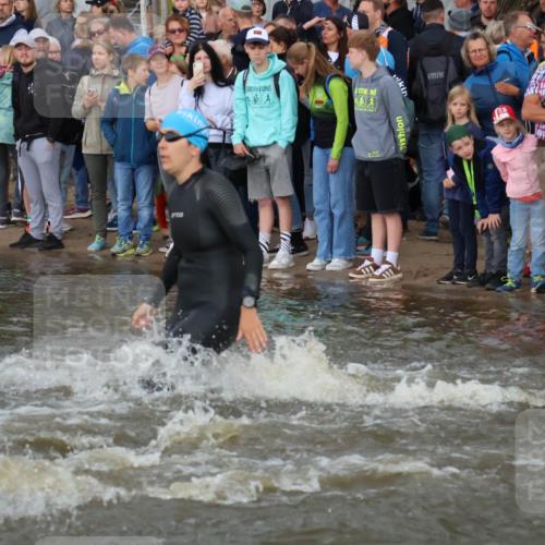 23.06.2024 - Viking Triathlon H.Heesch http://msf.ph/oto/6344492 23.06.2024 10:06:24 Schwimmen 18, 55, 59, 113, 141, 176, 217, 228, 267, 284, 307, 371, 505, 508, 511, 515, 538, 644 meine-sportfotos.de