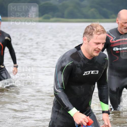 23.06.2024 - Viking Triathlon H.Heesch http://msf.ph/oto/6344508 23.06.2024 10:38:51 Schwimmen 200, 318, 332, 404, 409, 425, 650 meine-sportfotos.de