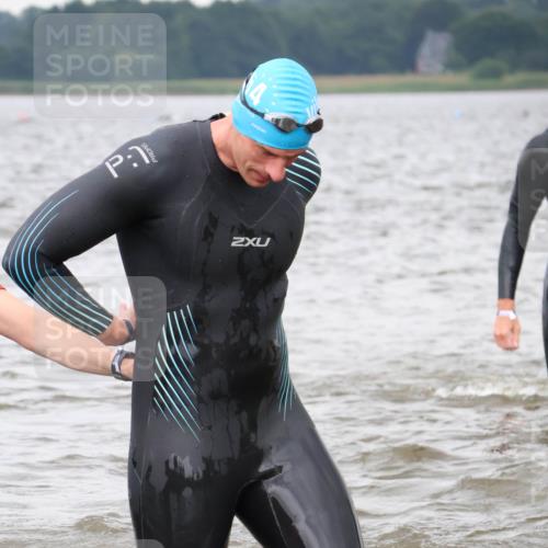 23.06.2024 - Viking Triathlon H.Heesch http://msf.ph/oto/6344511 23.06.2024 10:38:53 Schwimmen 200, 318, 335, 404, 409, 425, 650 meine-sportfotos.de