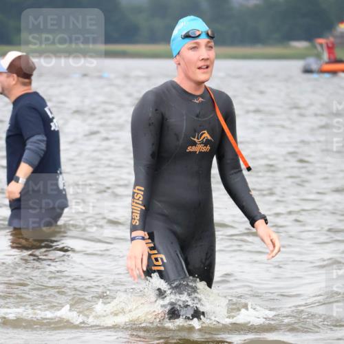 23.06.2024 - Viking Triathlon H.Heesch http://msf.ph/oto/6344526 23.06.2024 10:39:07 Schwimmen 140, 212, 383, 415, 544 meine-sportfotos.de