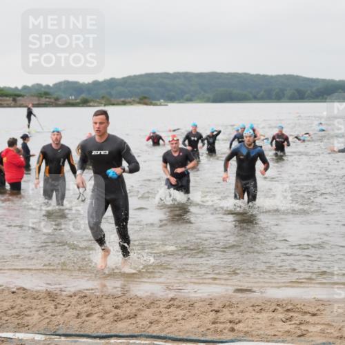 23.06.2024 - Viking Triathlon MichiJ http://msf.ph/oto/6344533 23.06.2024 10:35:50 Schwimmen 42, 129, 262, 306, 529, 549, 623, 655 meine-sportfotos.de