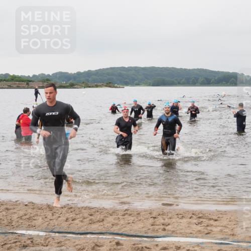 23.06.2024 - Viking Triathlon MichiJ http://msf.ph/oto/6344535 23.06.2024 10:35:50 Schwimmen 42, 129, 262, 306, 529, 549, 623, 655 meine-sportfotos.de