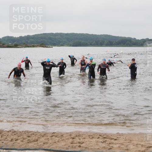 23.06.2024 - Viking Triathlon MichiJ http://msf.ph/oto/6344559 23.06.2024 10:35:55 Schwimmen 11, 42, 306, 312, 517, 529, 549, 623, 655 meine-sportfotos.de