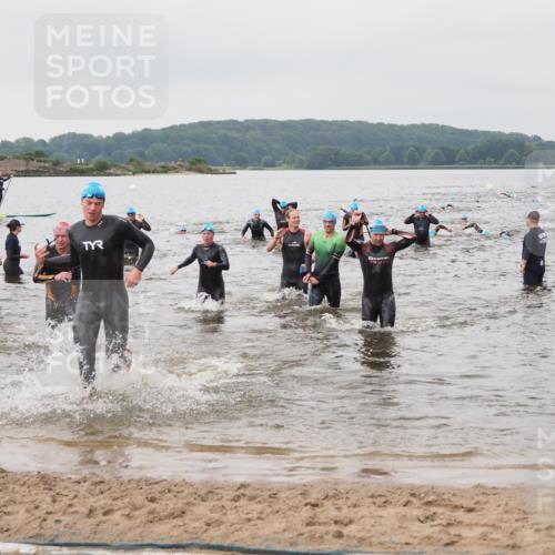23.06.2024 - Viking Triathlon MichiJ http://msf.ph/oto/6344572 23.06.2024 10:35:59 Schwimmen 11, 42, 312, 517, 549, 655 meine-sportfotos.de
