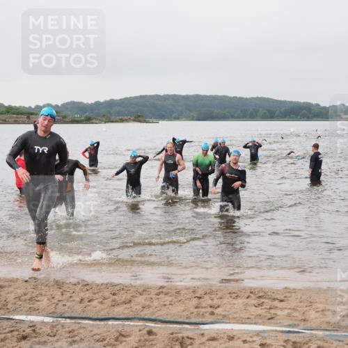 23.06.2024 - Viking Triathlon MichiJ http://msf.ph/oto/6344577 23.06.2024 10:36:00 Schwimmen 11, 42, 312, 517, 549, 655 meine-sportfotos.de