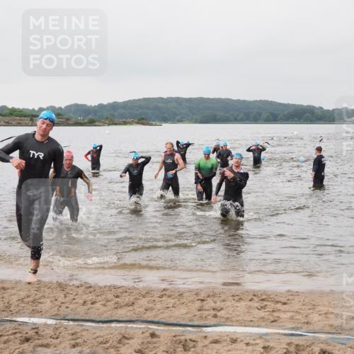 23.06.2024 - Viking Triathlon MichiJ http://msf.ph/oto/6344580 23.06.2024 10:36:00 Schwimmen 11, 42, 312, 517, 549, 655 meine-sportfotos.de