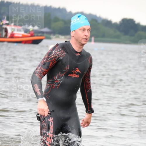23.06.2024 - Viking Triathlon H.Heesch http://msf.ph/oto/6344581 23.06.2024 10:39:46 Schwimmen 33, 91, 193, 319, 535 meine-sportfotos.de