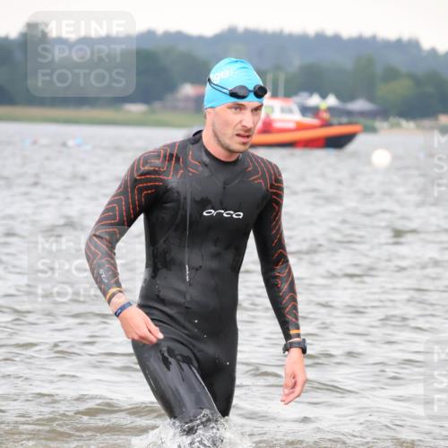 23.06.2024 - Viking Triathlon H.Heesch http://msf.ph/oto/6344586 23.06.2024 10:39:47 Schwimmen 33, 91, 193, 319, 535 meine-sportfotos.de