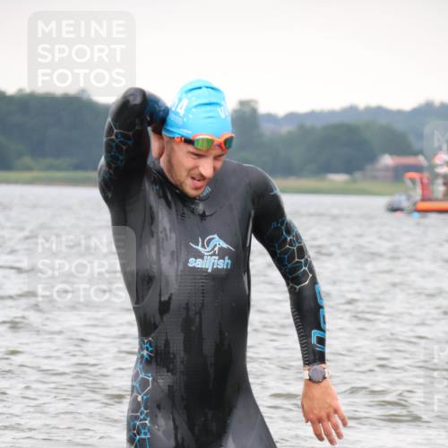 23.06.2024 - Viking Triathlon H.Heesch http://msf.ph/oto/6344588 23.06.2024 10:39:48 Schwimmen 33, 36, 91, 193, 319, 535 meine-sportfotos.de