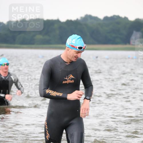 23.06.2024 - Viking Triathlon H.Heesch http://msf.ph/oto/6344598 23.06.2024 10:39:53 Schwimmen 33, 36, 193, 319, 535 meine-sportfotos.de