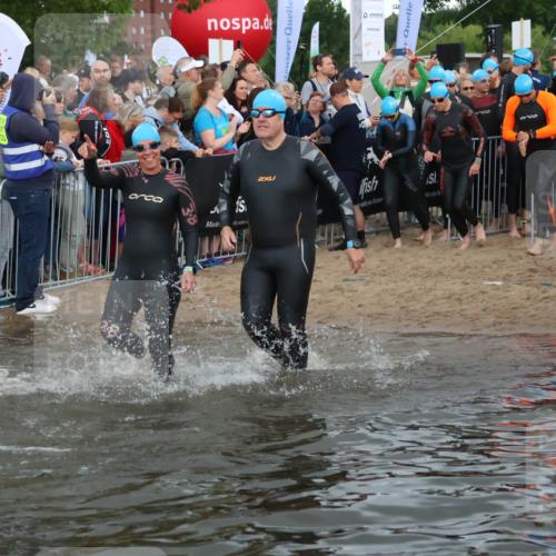 23.06.2024 - Viking Triathlon H.Heesch http://msf.ph/oto/6344609 23.06.2024 10:06:28 Schwimmen 18, 59, 70, 113, 176, 217, 247, 284, 290, 307, 371, 373, 378, 444, 505, 508, 515, 644 meine-sportfotos.de