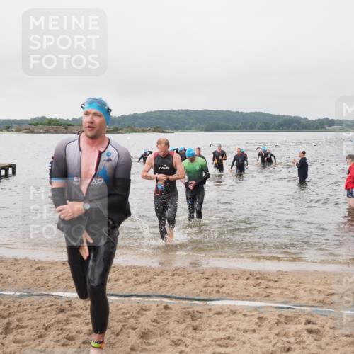 23.06.2024 - Viking Triathlon MichiJ http://msf.ph/oto/6344617 23.06.2024 10:36:04 Schwimmen 11, 42, 300, 312, 327, 361, 517, 655 meine-sportfotos.de