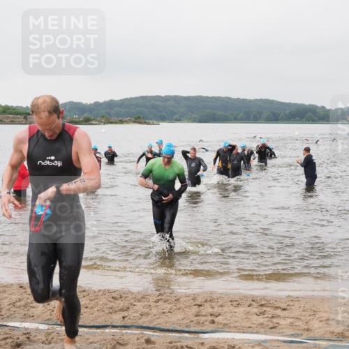 23.06.2024 - Viking Triathlon MichiJ http://msf.ph/oto/6344631 23.06.2024 10:36:06 Schwimmen 11, 280, 300, 312, 327, 361, 517 meine-sportfotos.de