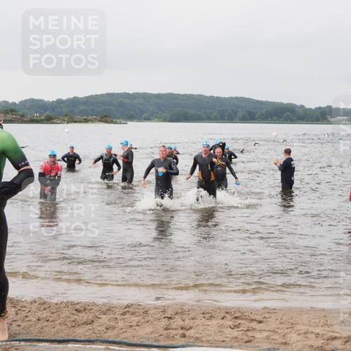 23.06.2024 - Viking Triathlon MichiJ http://msf.ph/oto/6344657 23.06.2024 10:36:08 Schwimmen 186, 280, 300, 327, 361, 517 meine-sportfotos.de