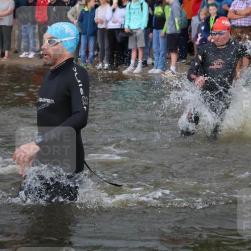 23.06.2024 - Viking Triathlon H.Heesch http://msf.ph/oto/6344658 23.06.2024 10:06:37 Schwimmen 45, 70, 147, 170, 207, 244, 247, 252, 290, 373, 378, 444, 476, 633, 634, 635 meine-sportfotos.de