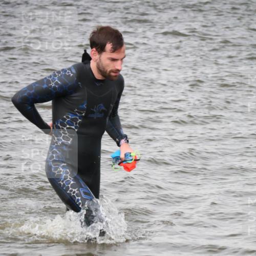 23.06.2024 - Viking Triathlon H.Heesch http://msf.ph/oto/6344667 23.06.2024 10:40:34 Schwimmen 102, 205, 374, 440, 531, 543 meine-sportfotos.de
