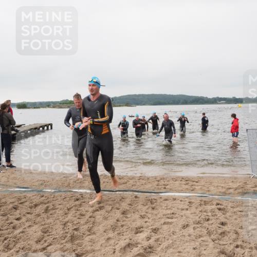 23.06.2024 - Viking Triathlon MichiJ http://msf.ph/oto/6344673 23.06.2024 10:36:14 Schwimmen 34, 48, 186, 197, 254, 280, 291, 300, 327, 361, 372 meine-sportfotos.de