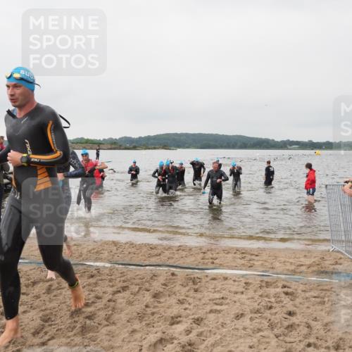 23.06.2024 - Viking Triathlon MichiJ http://msf.ph/oto/6344676 23.06.2024 10:36:14 Schwimmen 34, 48, 186, 197, 254, 280, 291, 300, 327, 361, 372 meine-sportfotos.de