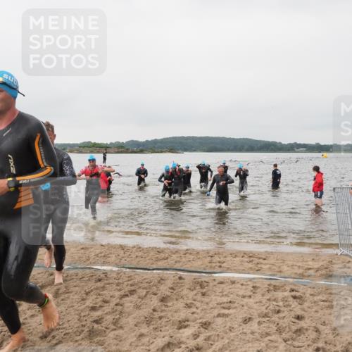23.06.2024 - Viking Triathlon MichiJ http://msf.ph/oto/6344679 23.06.2024 10:36:14 Schwimmen 34, 48, 186, 197, 254, 280, 291, 300, 327, 361, 372 meine-sportfotos.de