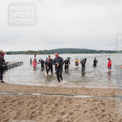 23.06.2024 - Viking Triathlon MichiJ http://msf.ph/oto/6344715 23.06.2024 10:36:18 Schwimmen 34, 48, 186, 197, 254, 280, 291, 361, 372 meine-sportfotos.de