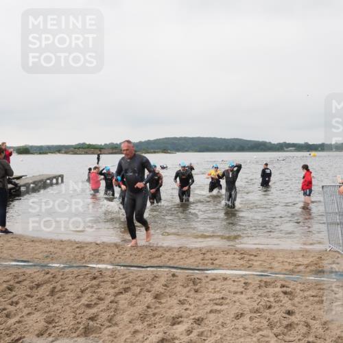 23.06.2024 - Viking Triathlon MichiJ http://msf.ph/oto/6344719 23.06.2024 10:36:19 Schwimmen 34, 48, 186, 197, 254, 280, 291, 361, 372 meine-sportfotos.de