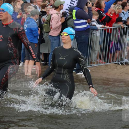 23.06.2024 - Viking Triathlon H.Heesch http://msf.ph/oto/6344720 23.06.2024 10:06:45 Schwimmen 45, 49, 170, 207, 222, 243, 244, 252, 356, 418, 448, 476, 519, 536, 635 meine-sportfotos.de