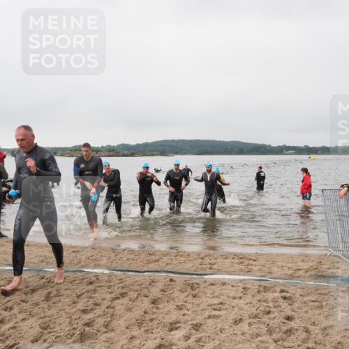 23.06.2024 - Viking Triathlon MichiJ http://msf.ph/oto/6344732 23.06.2024 10:36:20 Schwimmen 34, 48, 186, 197, 254, 280, 291, 326, 372 meine-sportfotos.de