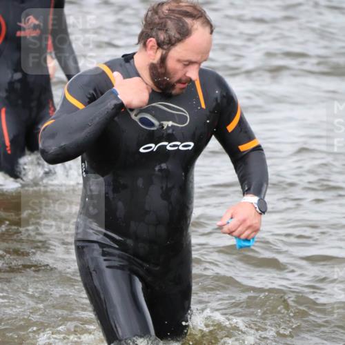 23.06.2024 - Viking Triathlon H.Heesch http://msf.ph/oto/6344736 23.06.2024 10:41:09 Schwimmen 90, 135, 138, 167, 288, 344, 367, 449, 450, 512, 634 meine-sportfotos.de