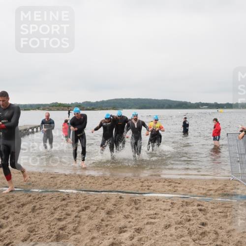 23.06.2024 - Viking Triathlon MichiJ http://msf.ph/oto/6344742 23.06.2024 10:36:21 Schwimmen 34, 48, 186, 197, 254, 280, 291, 326, 372 meine-sportfotos.de