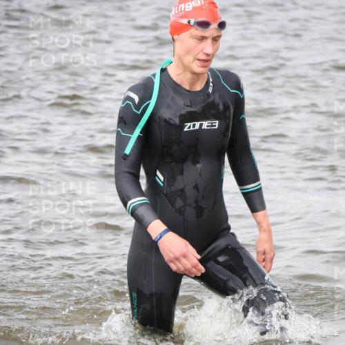 23.06.2024 - Viking Triathlon H.Heesch http://msf.ph/oto/6344770 23.06.2024 10:41:23 Schwimmen 38, 138, 174, 610 meine-sportfotos.de