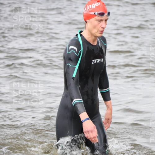 23.06.2024 - Viking Triathlon H.Heesch http://msf.ph/oto/6344772 23.06.2024 10:41:23 Schwimmen 38, 138, 174, 610 meine-sportfotos.de