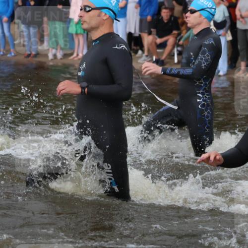 23.06.2024 - Viking Triathlon H.Heesch http://msf.ph/oto/6344773 23.06.2024 10:06:55 Schwimmen 19, 49, 79, 109, 156, 165, 221, 222, 243, 281, 341, 384, 391, 418, 439, 519, 536, 602 meine-sportfotos.de