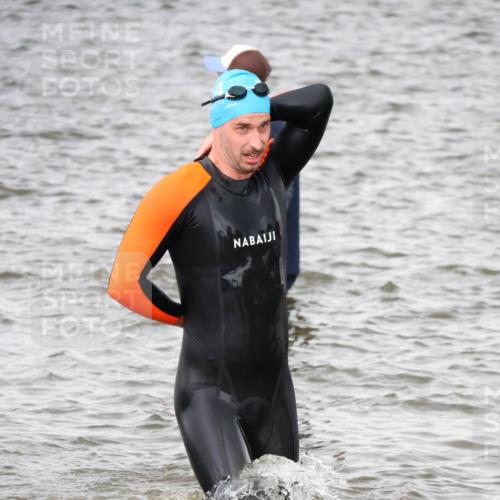 23.06.2024 - Viking Triathlon H.Heesch http://msf.ph/oto/6344779 23.06.2024 10:41:25 Schwimmen 174, 419, 610 meine-sportfotos.de