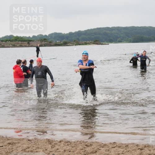 23.06.2024 - Viking Triathlon MichiJ http://msf.ph/oto/6344792 23.06.2024 10:36:30 Schwimmen 326, 653 meine-sportfotos.de