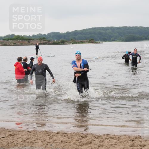 23.06.2024 - Viking Triathlon MichiJ http://msf.ph/oto/6344795 23.06.2024 10:36:31 Schwimmen 326, 653 meine-sportfotos.de
